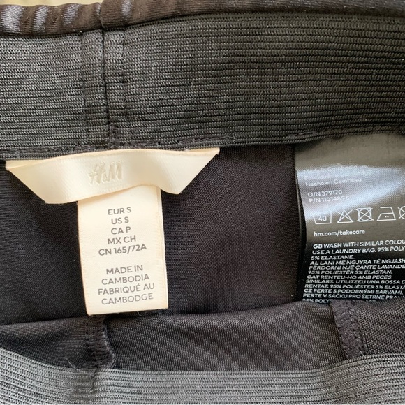 H&M BLACK SATIN FLARE PANTS - Picture 9 of 10